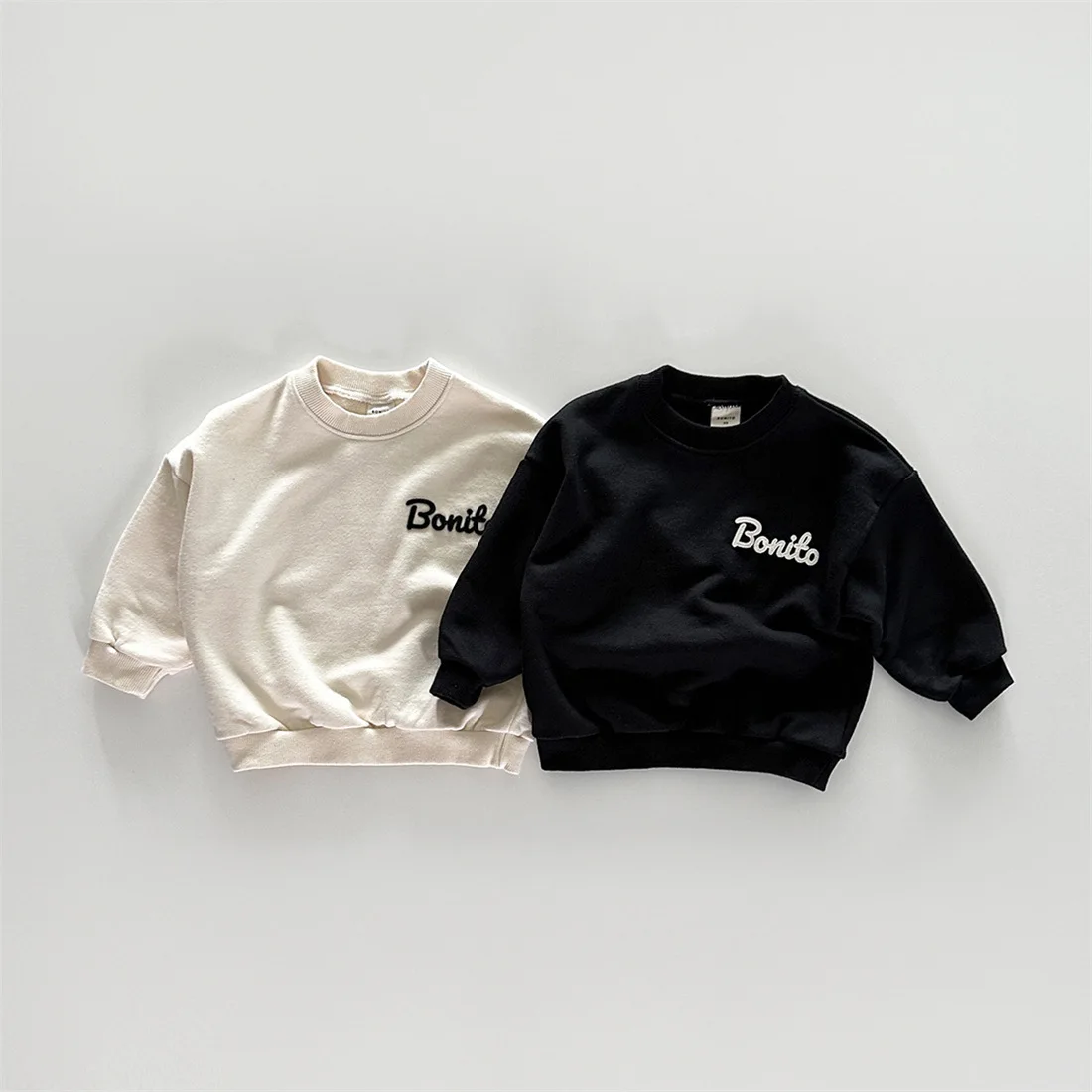 Description Picture 4 of item2025 Spring New Baby Long Sleeve Letter Sweatshirt Cotton Infant Boys Simple Versatile Pullover Tops Toddler Girl Casual Clothes