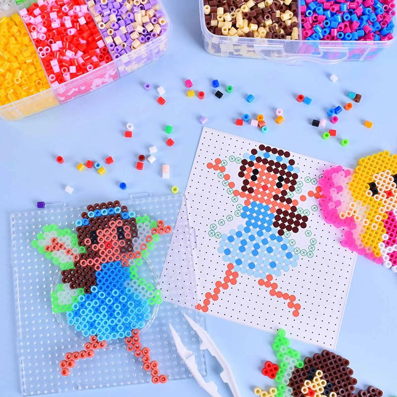 

Fuse Beads Kit Ironing Paper Gift Pegboards 5mm Melty Beads Set Puzzles Toys for Classroom Activity Christmas Girls Boys School