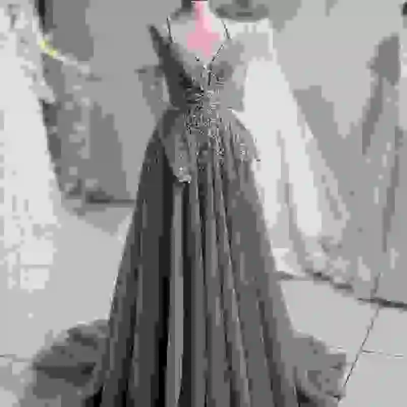 

Customized Olive green Ball Gown Royal Wedding Dresses crystal Lace applique Long tail Made Robe De