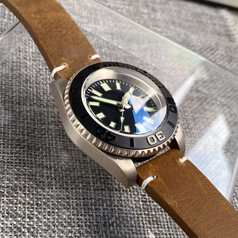 40mm 20bar Diving Tandorio Titanium Case NH35A PT5000 Luminous Men Auto Watch Domed Sapphire Crystal Rotating Bezel Light Weight