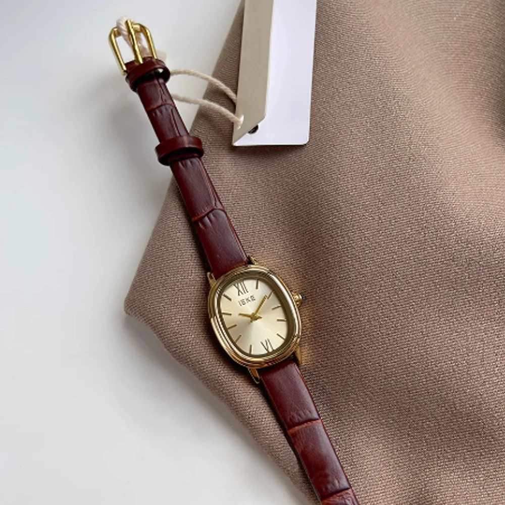 مزاجه الموضة الحد الأدنى الفاخرة الرجعية الاتصال الهاتفي الصغيرة كل حزام مع ساعة الكوارتز النسائية