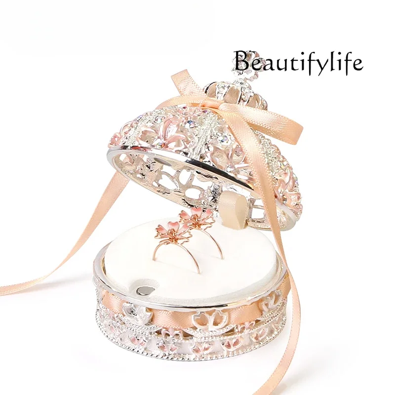 Premium Crown Jewelry Box European Cherry Blossom Jewelry Storage Box Proposal Confession Wedding Ring Box