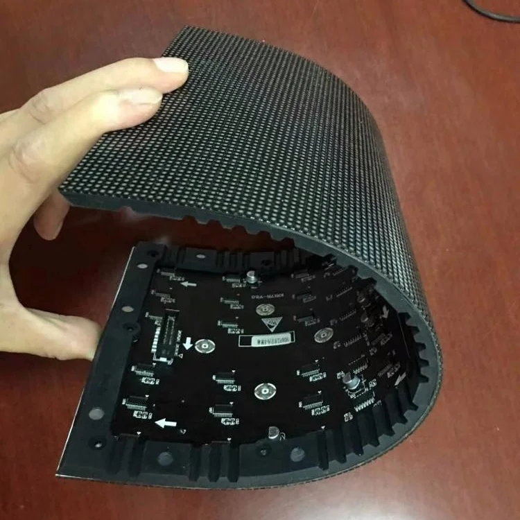 P3 Curved LED Video Wall Flexible Soft Module IP43 16:9 Mall Display Screen 3Y Warranty