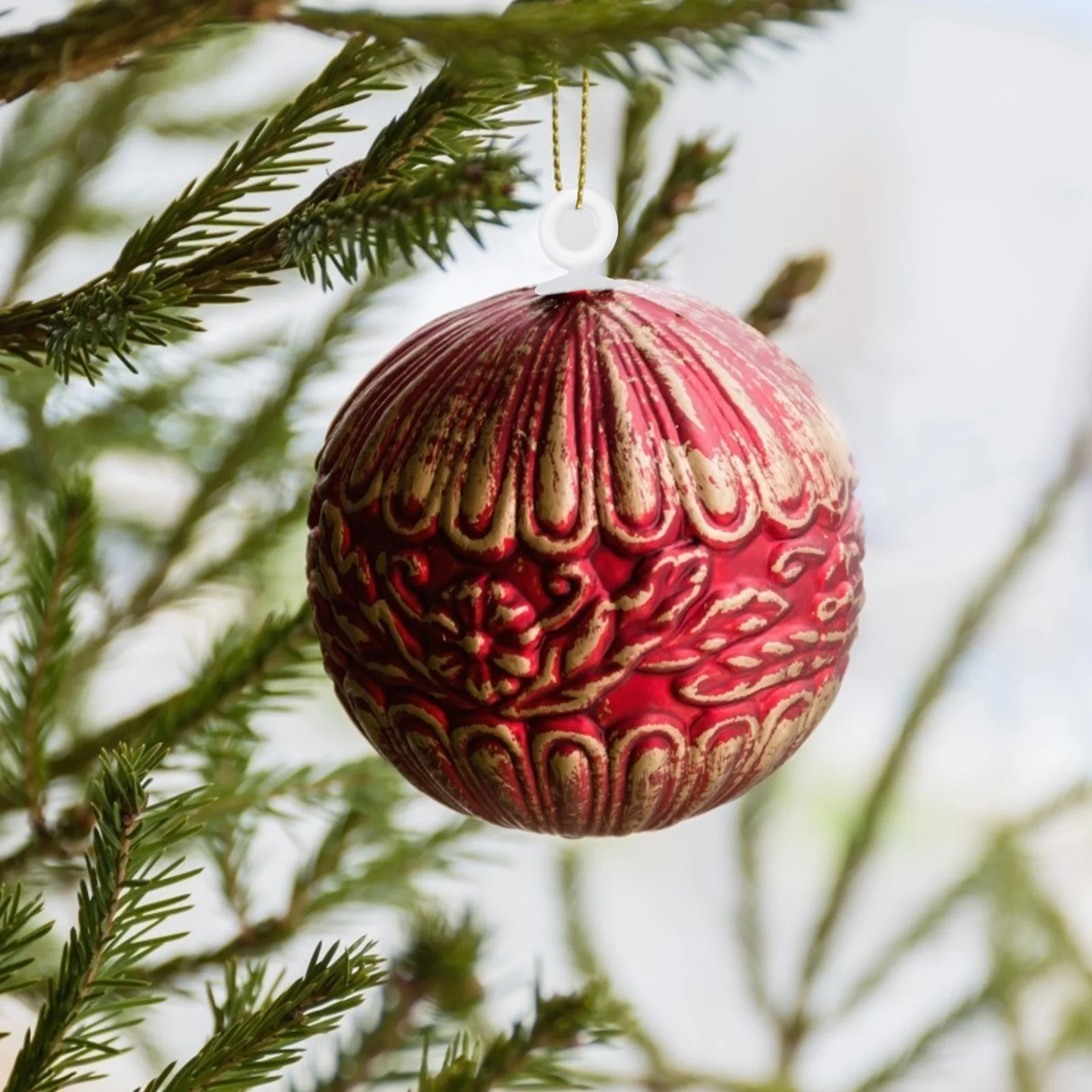 

200Pcs Christmas Ball Caps Foam Material Lightweight DIY Hanging Ball Holder Pendant Circle Balls Decoration Kit