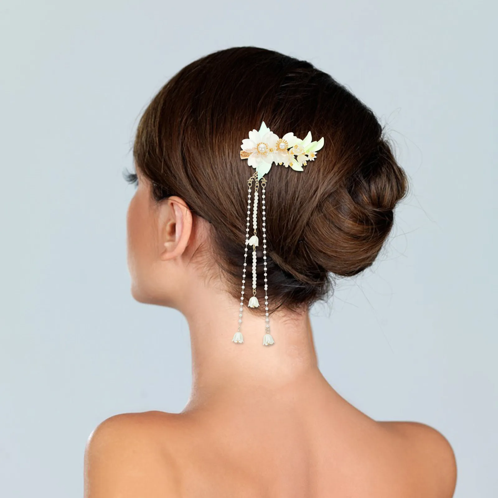 2Pcs Chinese Style Flower Hair Clips with Pearl and Tassel Embellishment Elegant Floral Hair Accessories for Women Daily
