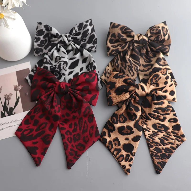 

New Leopard print bow hair clips, fabric fashion hair accessory, Japanese and Korean headwear Hairpins Barrettes