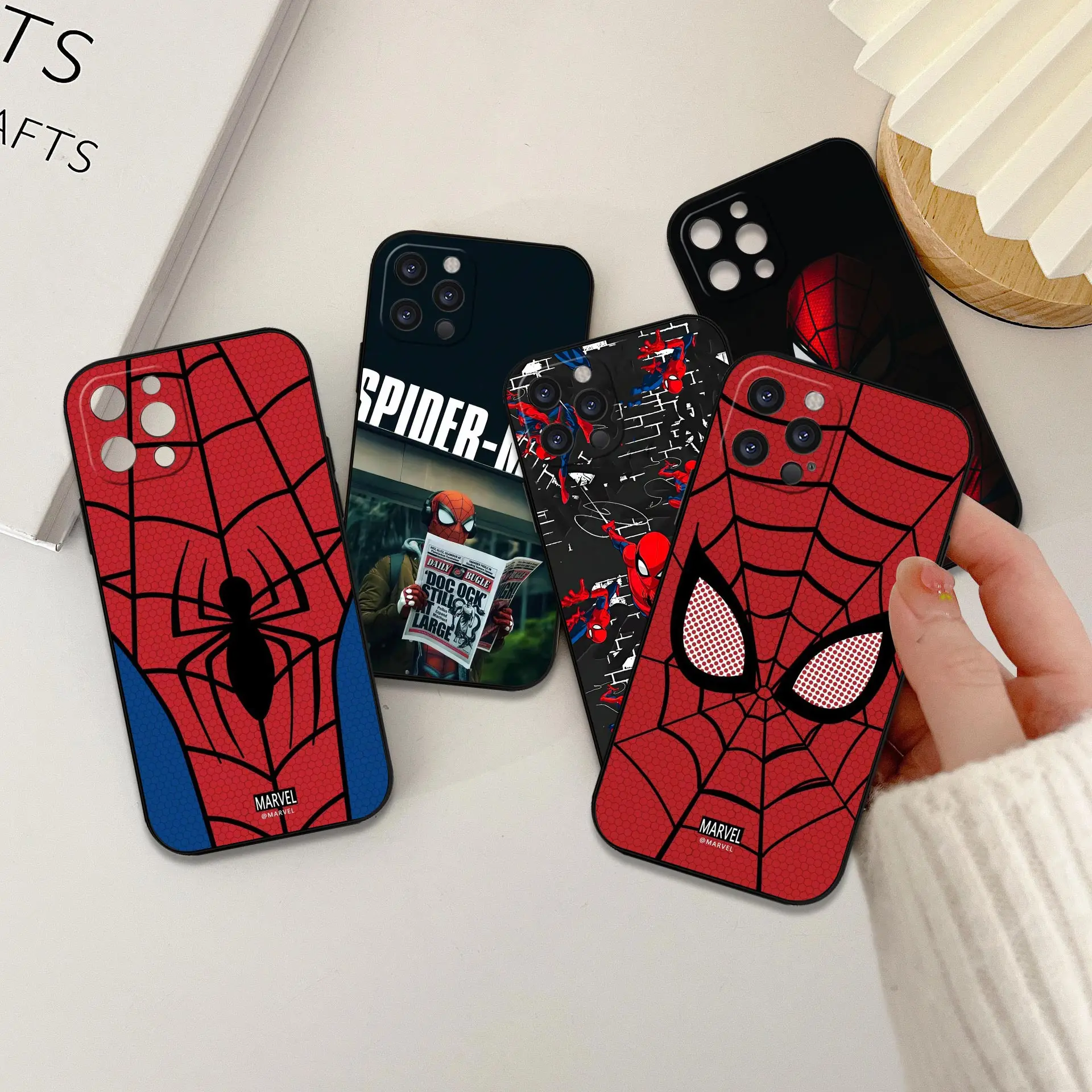 

Marvel Spider Web Spider Man Eye Case For iPhone 16 15 14 13 12 11 Pro Max Plus Mini Funda For iPhone 15 16 ProMax Black Cover