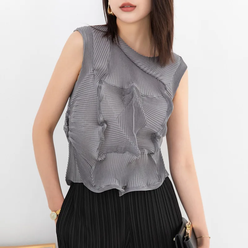 

Miyake Pleated Vest for Women 2023 Summer New Fashion Loose Temperament Design Large Size Stretch Bud Bottoming Top Women