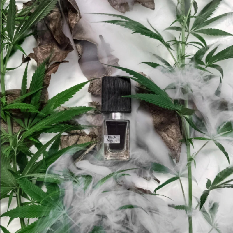 

Древесно-ароматный унисекс-парфюм, парфюмерная вода, глубокий, теплый, дымчатый, смелый, элегантный, стойкий, роскошный, интенсивный спрей-аромат, 100 мл