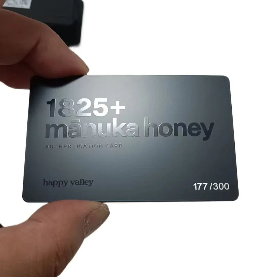 

Металлическая карта NFC УФ-печать Металлическая идентификационная карта Персонализированные NFC Черная девственная нержавеющая сталь Бизнес-карты VIP