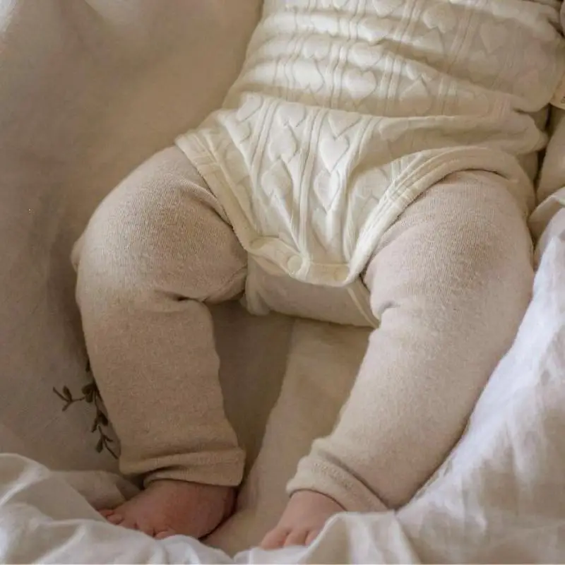 2026 Autumn New Baby Cotton Leggings Solid Toddler Pants Cute Boy Girl High Waisted Leggings Infant Loose Pp Pants