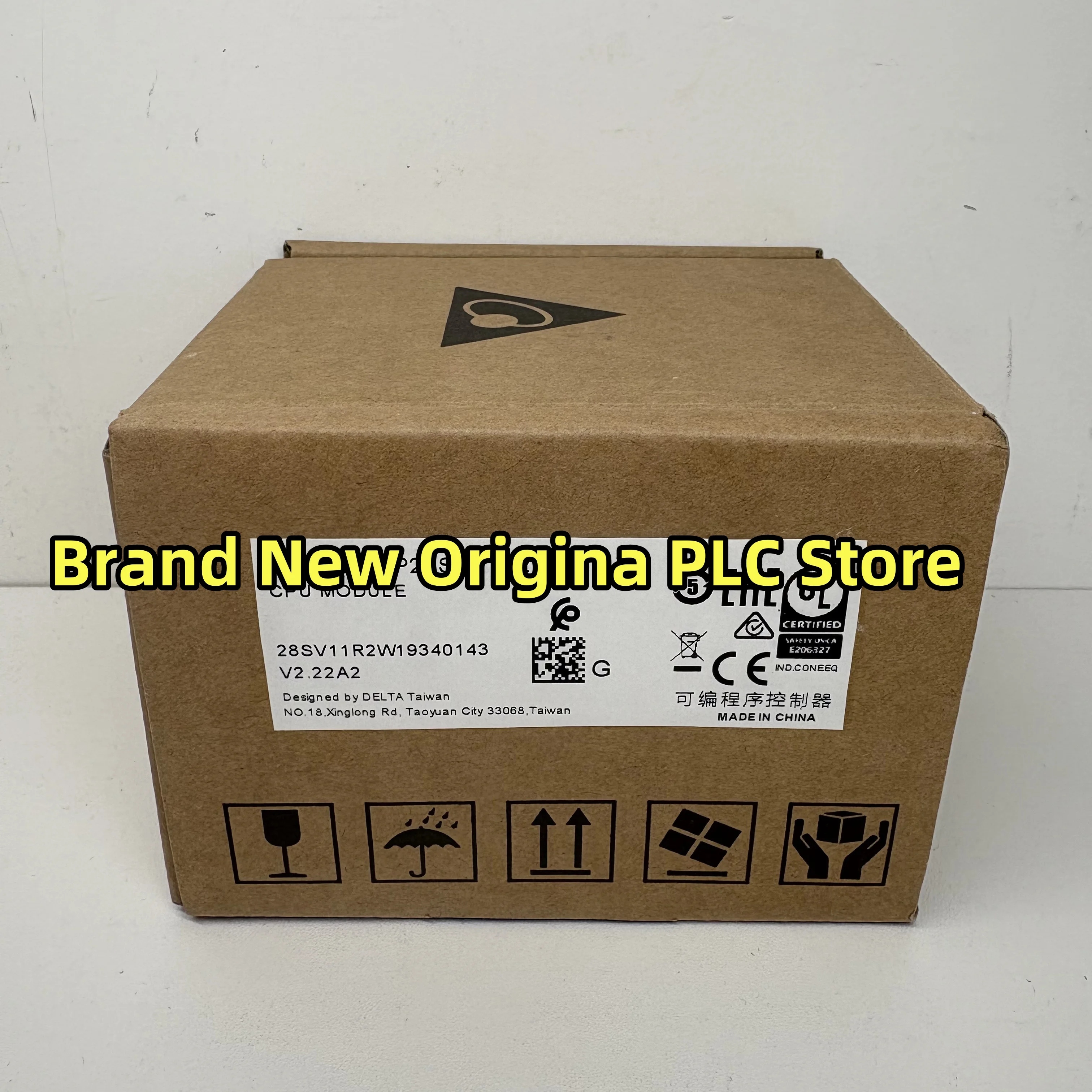 

New in box DVP28SV11T2 DVP28SV11R2 DVP12SE211T Programmable Controller