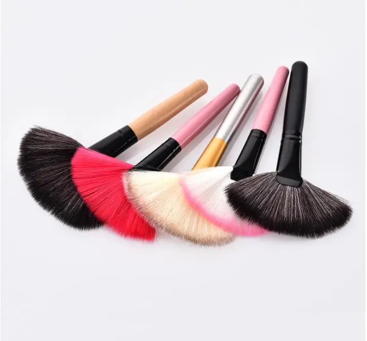 100pcs Big Fan Shape Makeup Brush Loose Powder Brusher Cosmetic Foundation Blending Blush Concealer Brush SN1854