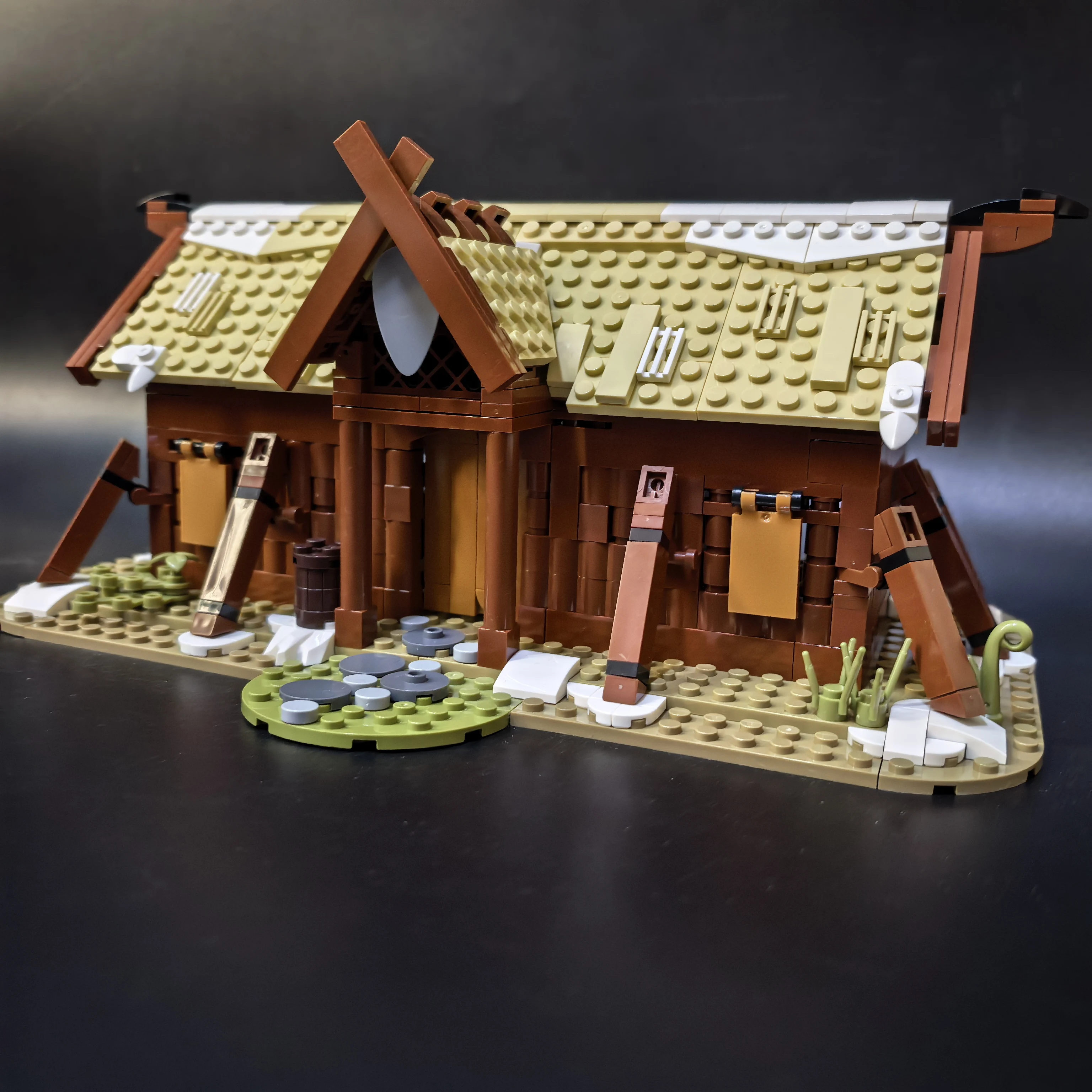 

102557 Viking longhouse, snow house, children's puzzle building block, street view, architectural model decoration