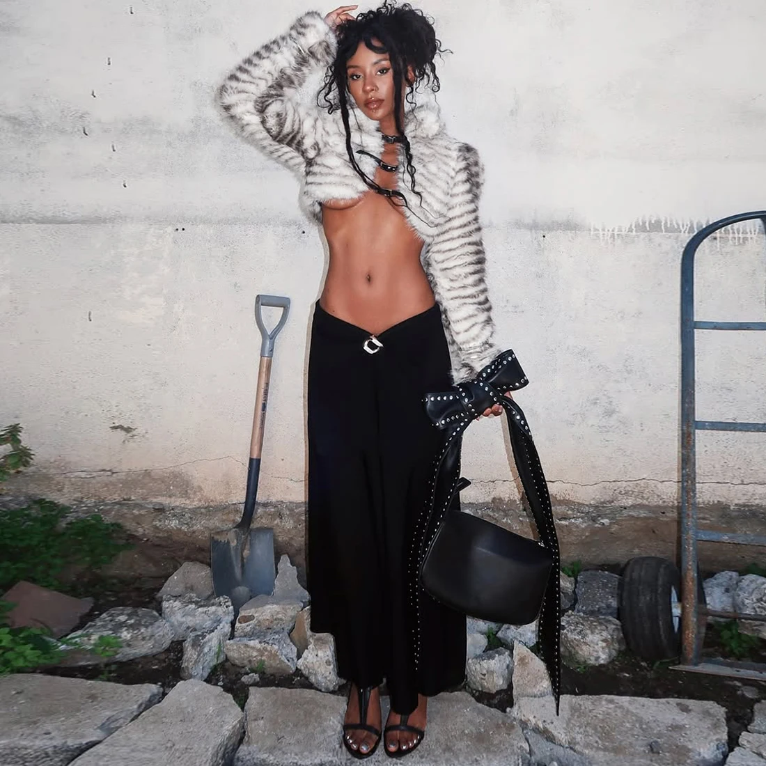 Sexy Fashion Crop Jacket Woman Autumn Trend Furry Warm Style Belt Metal Buckle Cardigan Full Sleeve High Street Jacket