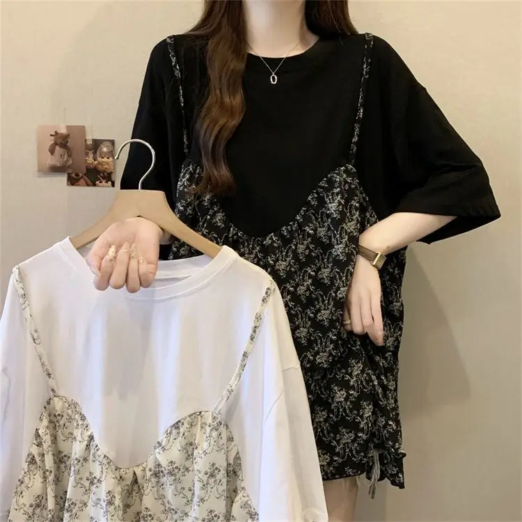 

Loose and Fashionable Floral Base Shirt Chic Fake Two-piece Short-sleeved T-shirt for Women in Summer
