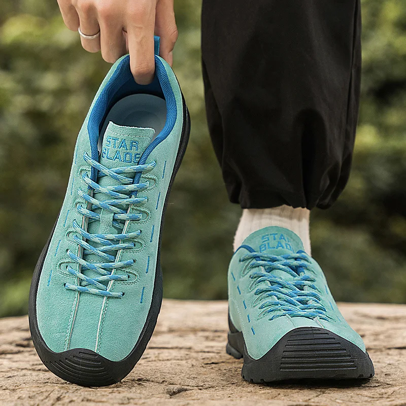 2025 new men's casual flat shoes, outdoor sports casual shoes, camping hiking shoes, lightweight anti slip walking board shoes