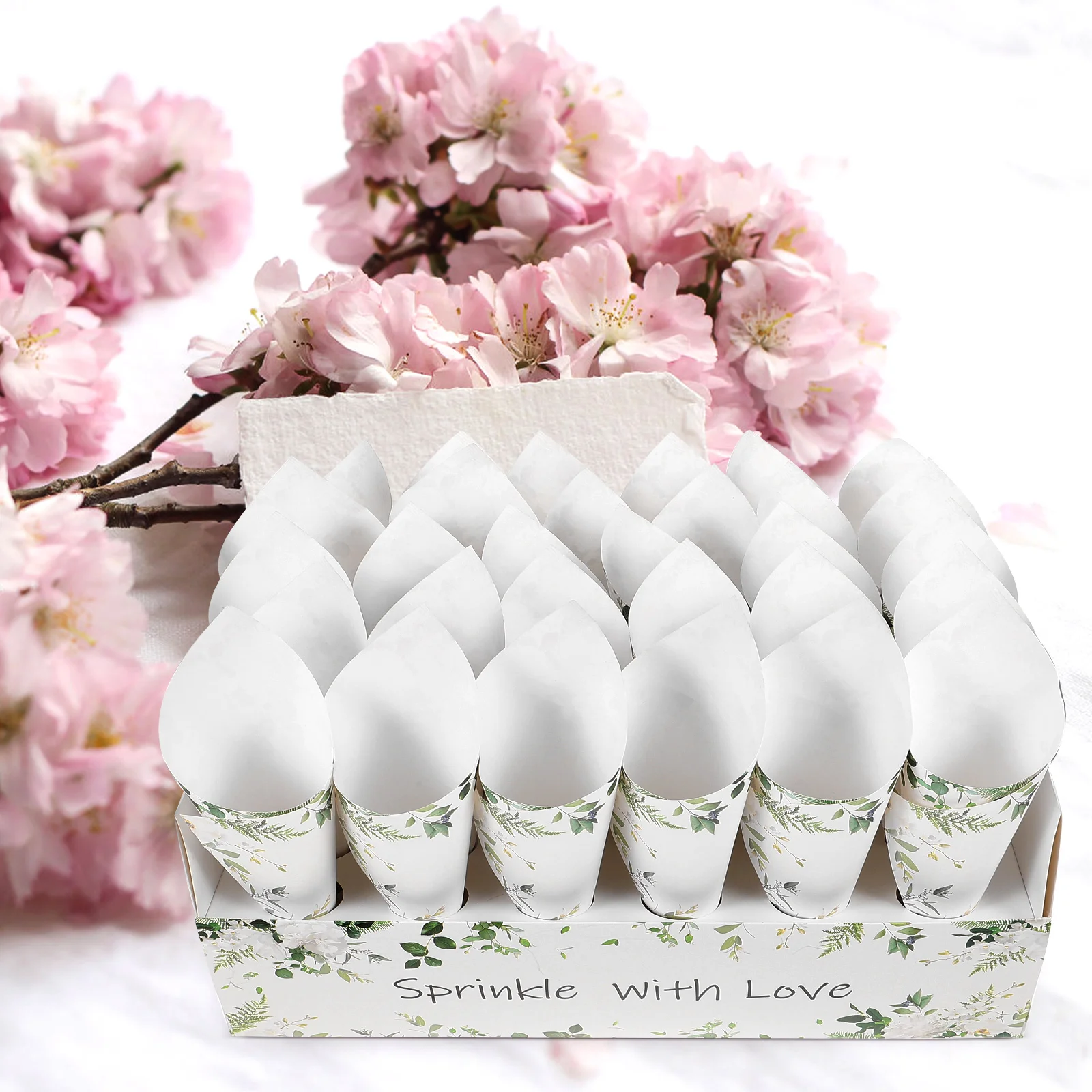 

1 set Paper Confetti Wedding Party Supplies Confetti Cone Holder Craft Paper Petal Cones Small Bouquet Candy Fries Cones