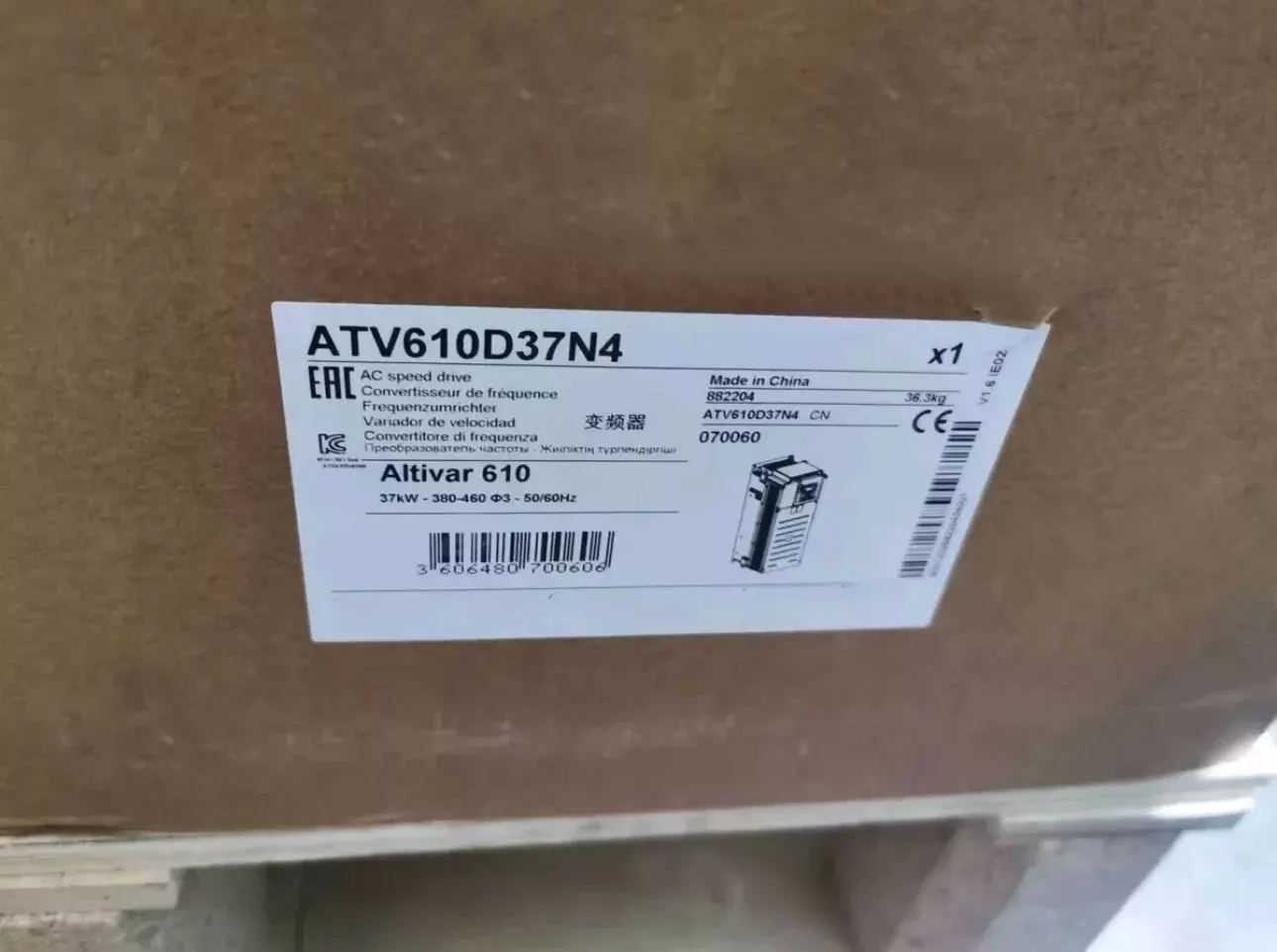 

100% New Genuine ATV610D30N4 ATV610D37N4 ATV610D45N4 frequency inverter
