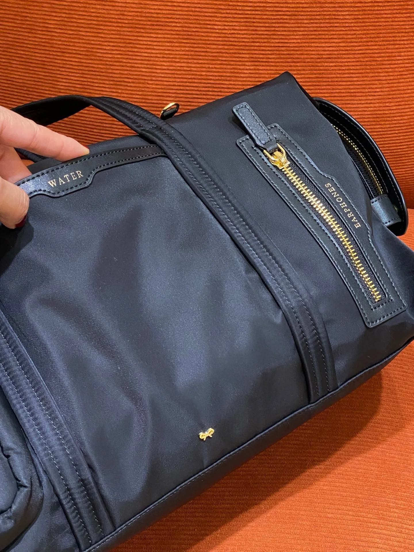 2025 New AnYa Large Capacity Handheld Short Trip Waterproof Travel Bag Fashion Fitness Sports Bag Single Shoulder Luggage Bag