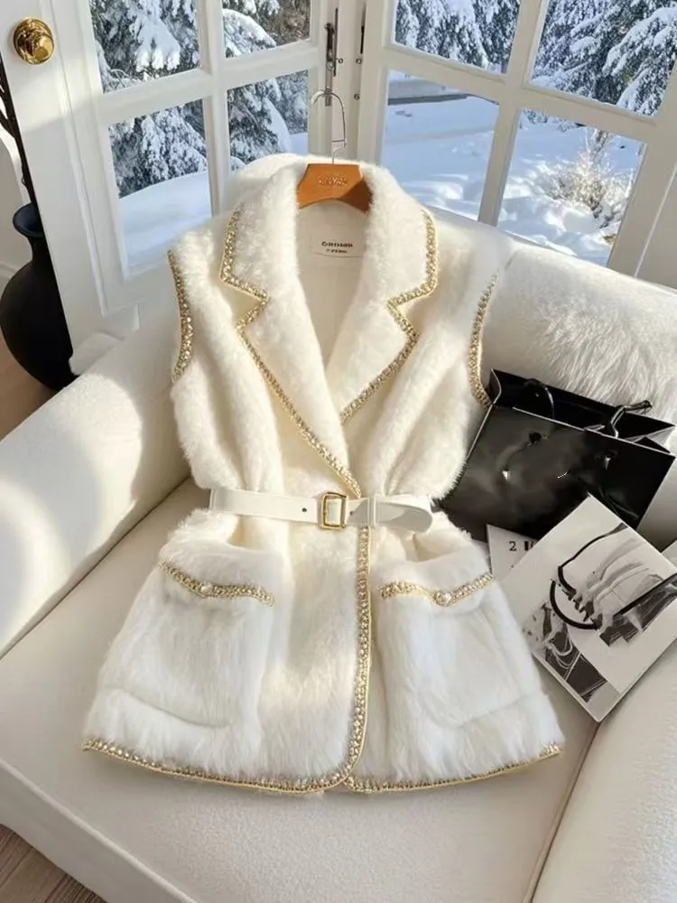 Luxury White Casual Fluffy Vest Summer Sleeveless Jackets Office Lady Formal Elegant Women Waistcoat Temperament Korean Tops