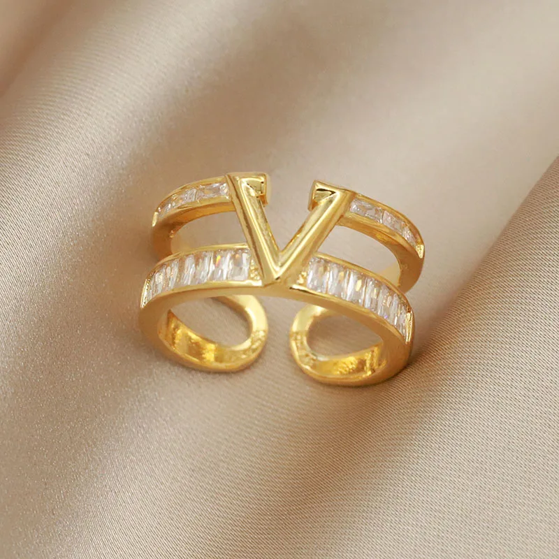 Classic Crystal Letter V Adjustable Rings for Women Fashion Brand Jewelry Double Layer Zirconia Rings Party Gift Accessories