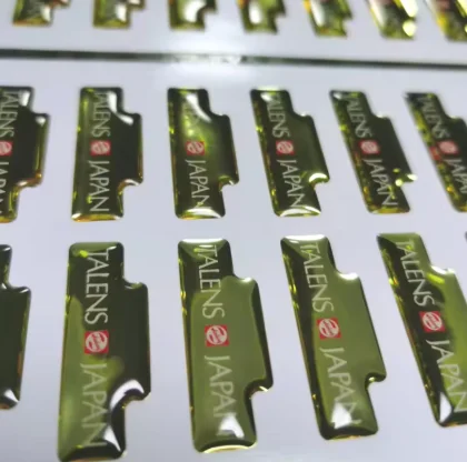 etiqueta-adhesiva-personalizada-de-resina-epoxi-adhesivo-fuerte-3m-transparente-impermeable-etiqueta-3d