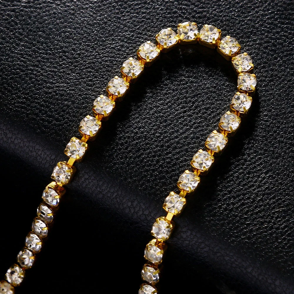 Elegant Silver India Maang Tikka Forehead Chain Sparkling Gemstone Bridal Hair Chain Traditional Ethnic Body Jewelry