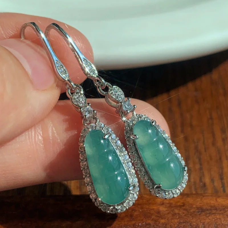 

National Style Retro Natural High Beans Jade Earrings Support Re-Inspection