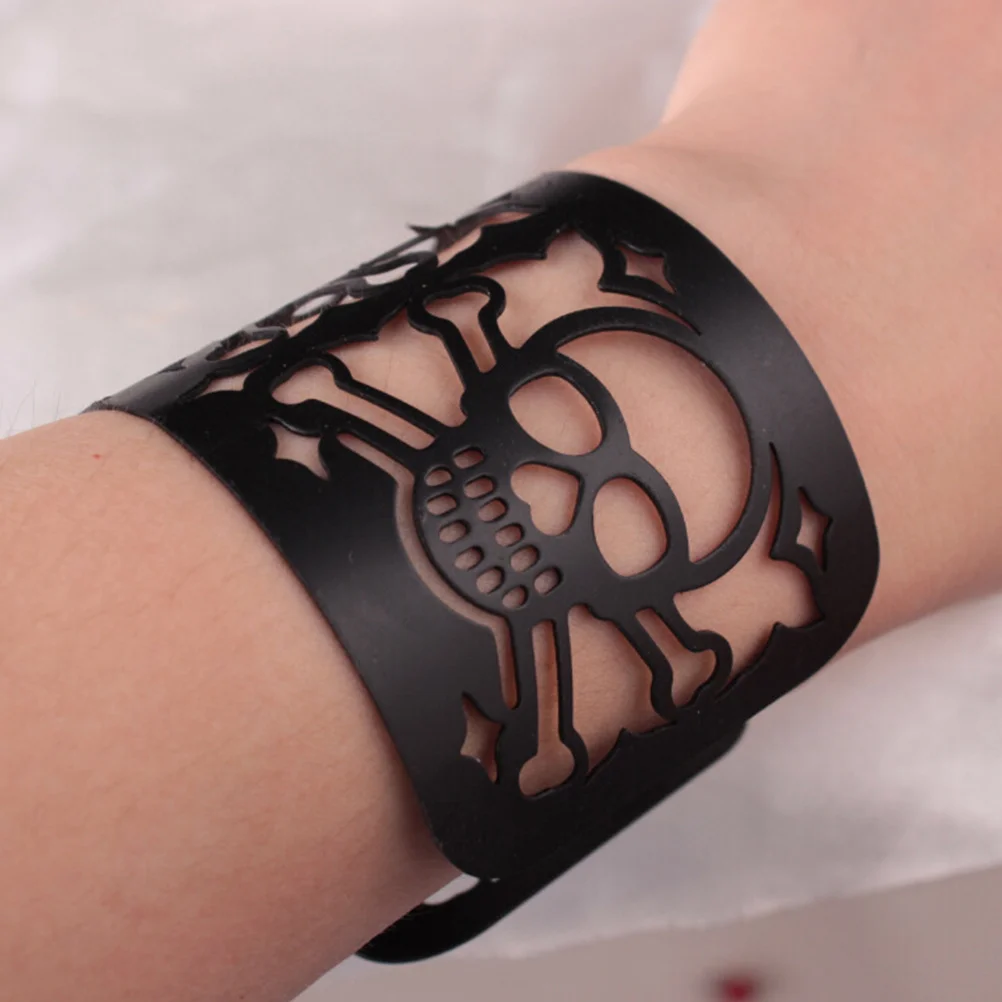 Halloween Open Bracelet Skull Patterned Bangle Hollowed-Out Vintage Wristband Stylish Retro Accessories Ghost Ornament Festival