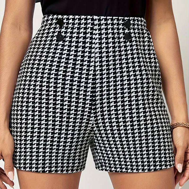 Elegant and Classic Houndstooth Elastic Waistband Button Decoration Shorts Versatile Commuting Five Quarter Pants Casual Pants