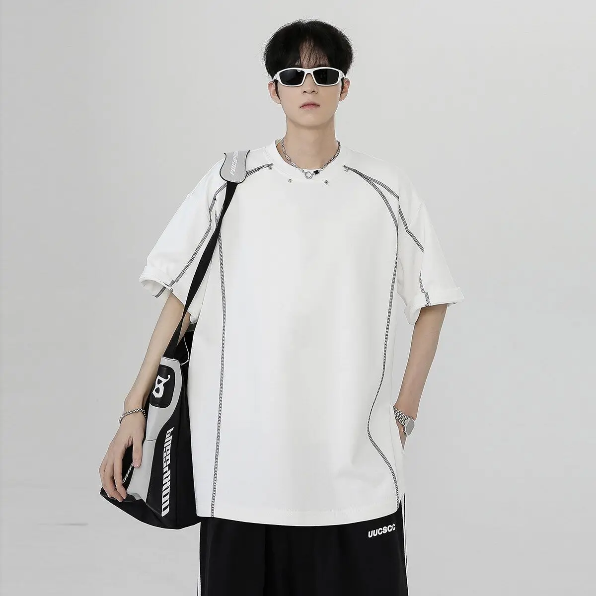 

Loose Fit ort Sve T-irt Men's Summer American High Street Heavyweight Design Casual round Ne f Sve Top