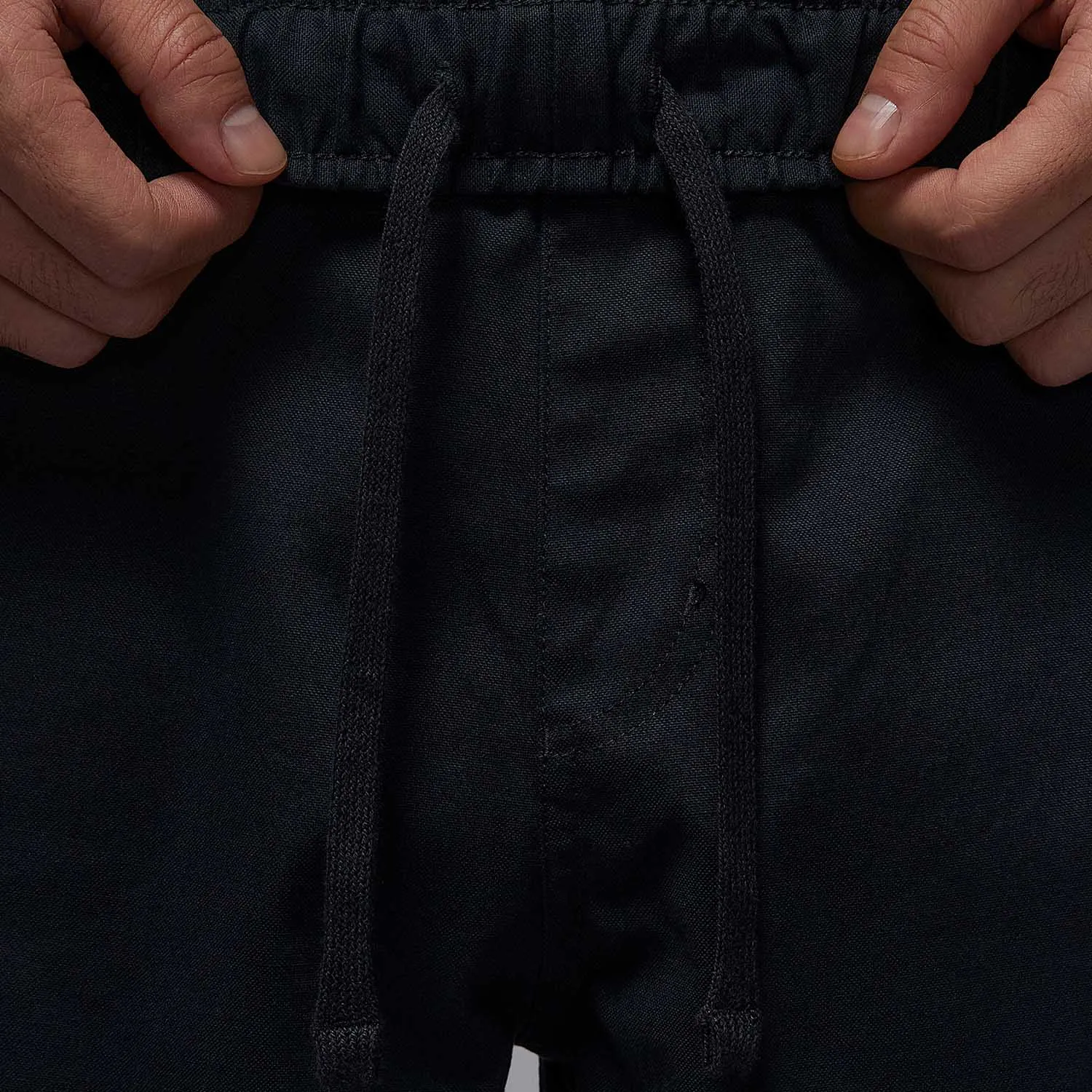 شورت Nike الأصلي JORDAN للرجال رياضي منسوج فضفاض يسمح بمرور الهواء HF9336-010