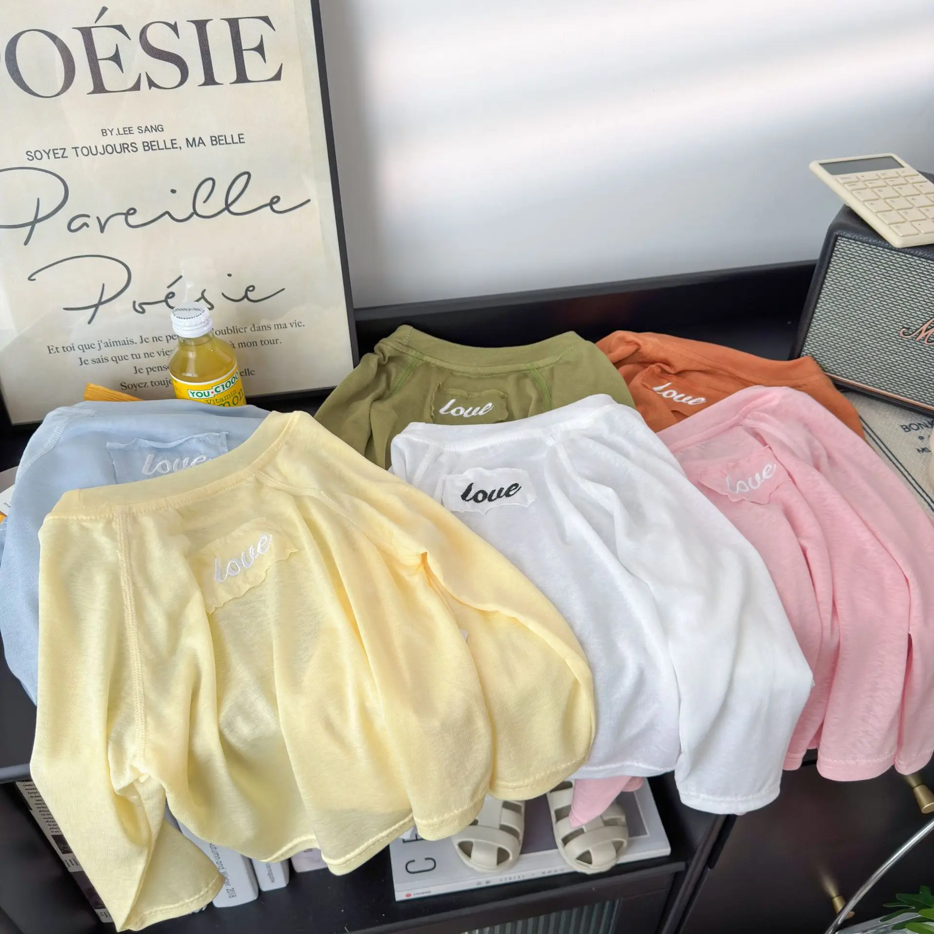 Lightweight Fabric Kids Long Sleeve Top Crew Neck Long Sleeves Sun Protection Shirt Pullover Style Solid Color T Shirt