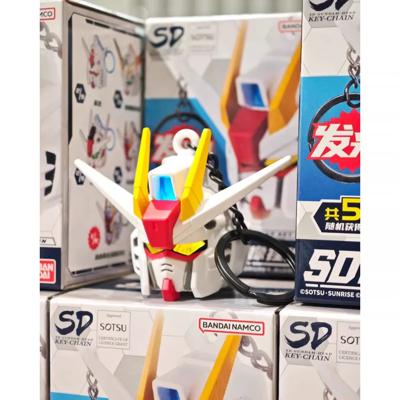 SD GUNDAM HEAD KEY CHAIN 4個セット BANDAI SD Gundam Head Keychain Blind Box Action Figure Anime