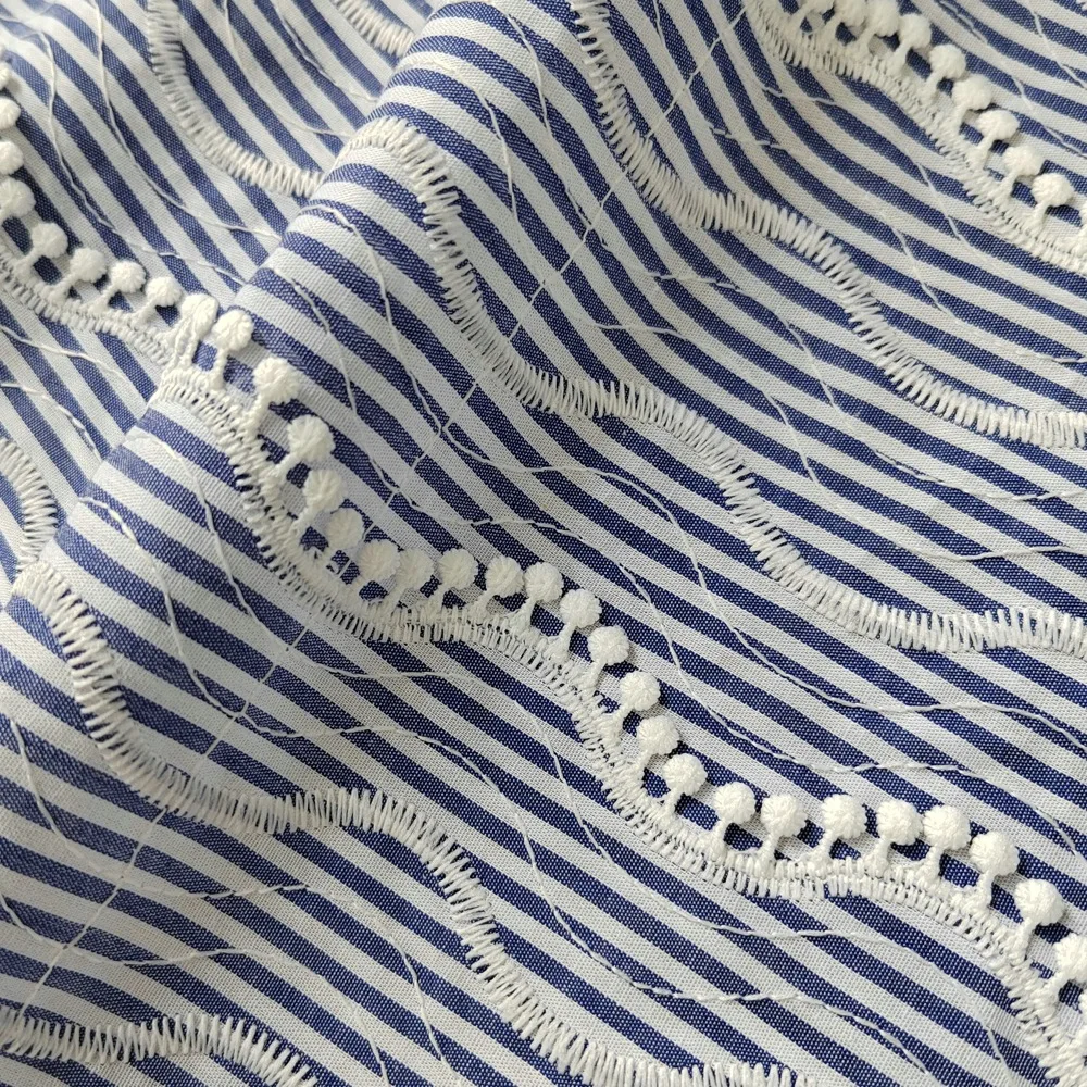 

Хлопчатобумажная ткань в цветную полоску с 3D вышивкой для одежды, украшения дома и дизайнерской ткани, продается на метр