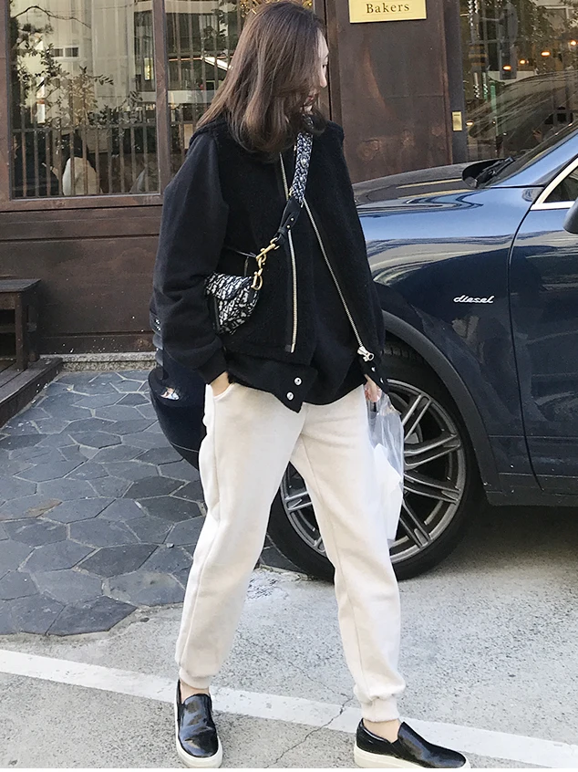 

Женская утепленная жилетка из замши и овечьего меха на молнии для осени и зимы, модель B07, уличная верхняя одежда