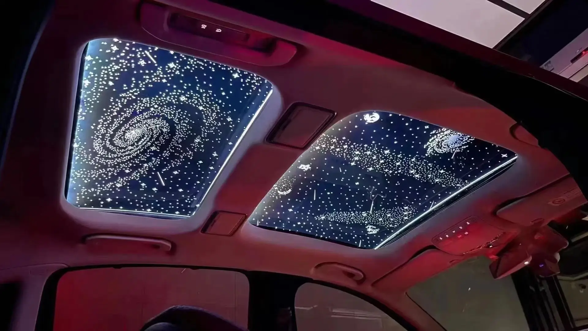 Factory Wholesale Auto Glass Panoramic Sunroof With LED Inner Star Film Light-Emitting Car Accessories