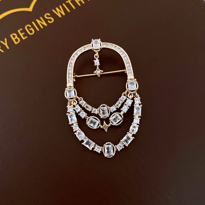 DREJEW อัลกุรอานแฟชั่นเพทายเข็มกลัดรูปไข่สําหรับผู้หญิงอารมณ์ความรู้สึกสูงเสื้อผ้าขาแฟชั่นสูทอุปกรณ์เสริมของขวัญพรรค