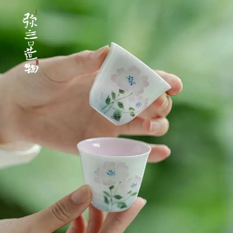 Hand-painted Begonia Flower Tea Cup, Small Household Tea Cup, Purely Handmade Ceramic Tea Cup, Kung Fu Teacup Чайная чашка