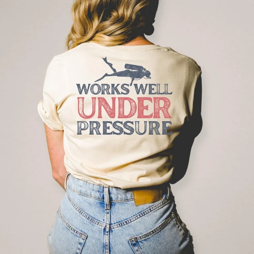 WORKS WELL UNDER PRESSURE Printed T-shirt Scuba Diver Father's Day Gift Mens Scuba Diving Shirt Modern and Trendy Cotton Tops - Image 3