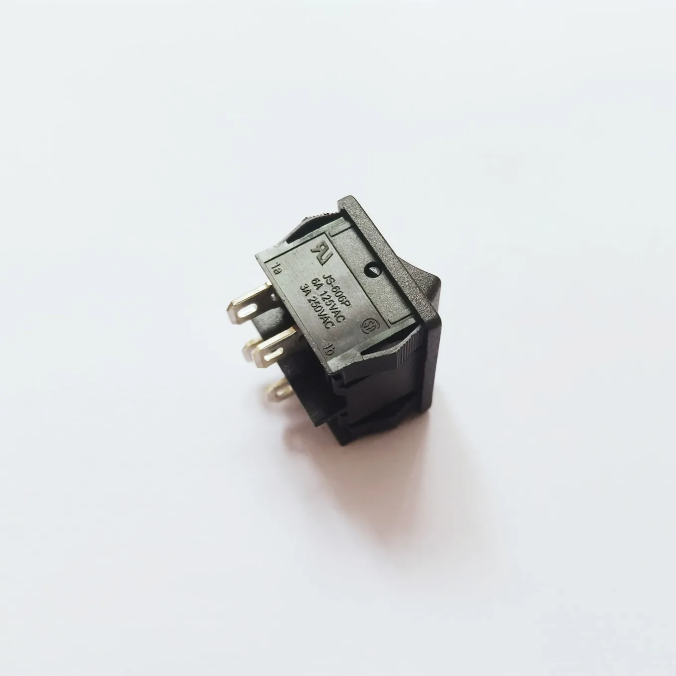 Original new 100% JS-606P single-side self-resetting rocker switch warping switch 4pin 21*24 6A250V 3A 125V