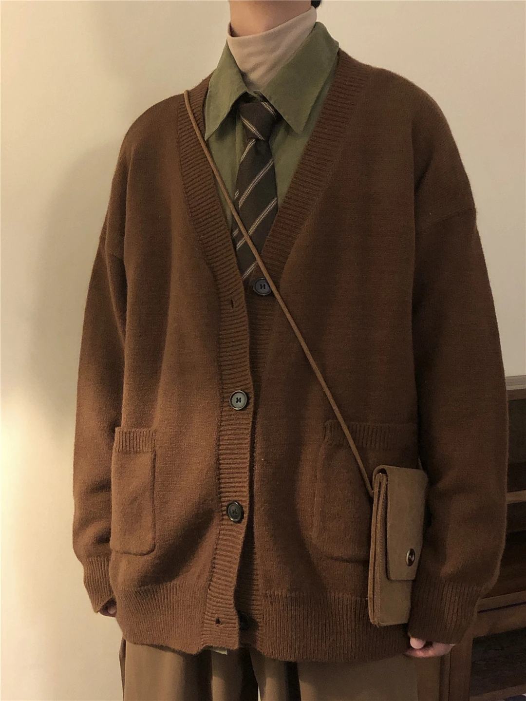 

Свободный повседневный вязаный свитер в американском стиле ретро для колледжа, пальто с V-Ne Long Sve, зимняя верхняя одежда для молодежи