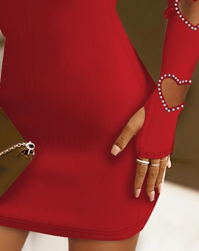 Elegantes, langärmliges, figurbetontes Minikleid für Damen, figurbetonte Passform mit Spitzenaufnäher, herzförmigen Ausschnitten und Perlenverzierungen