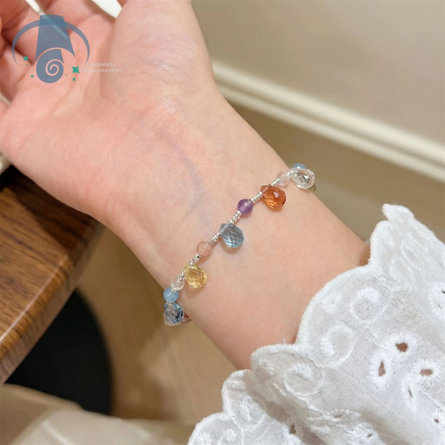 Natural Multicolor Crystal Beaded Bracelet Vintage Silver Tone Round Beads Wrist Jewelry Minimalist Everyday Wear Gift for Women