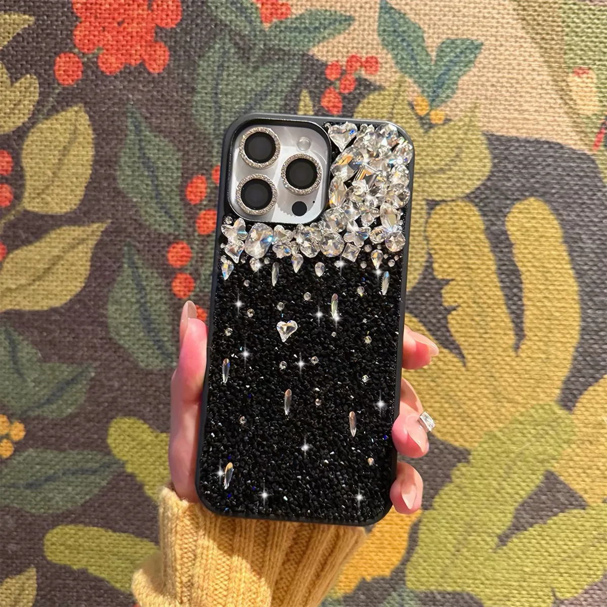 

Suitable for iPhone, flashing crystal phone case, full coverage silicone