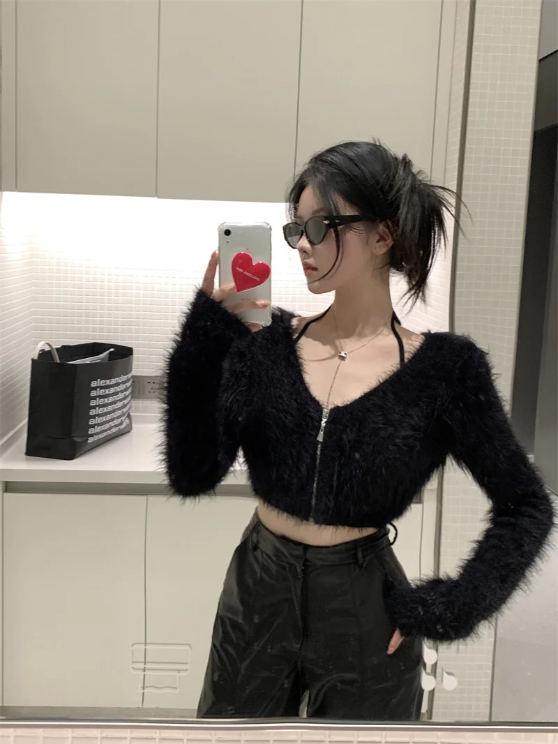 ผู้หญิงเซ็กซี่สั้นเสื้อสเวตเตอร์ถักฤดูใบไม้ร่วงปลอม Mink ถักซิปเสื้อกันหนาว