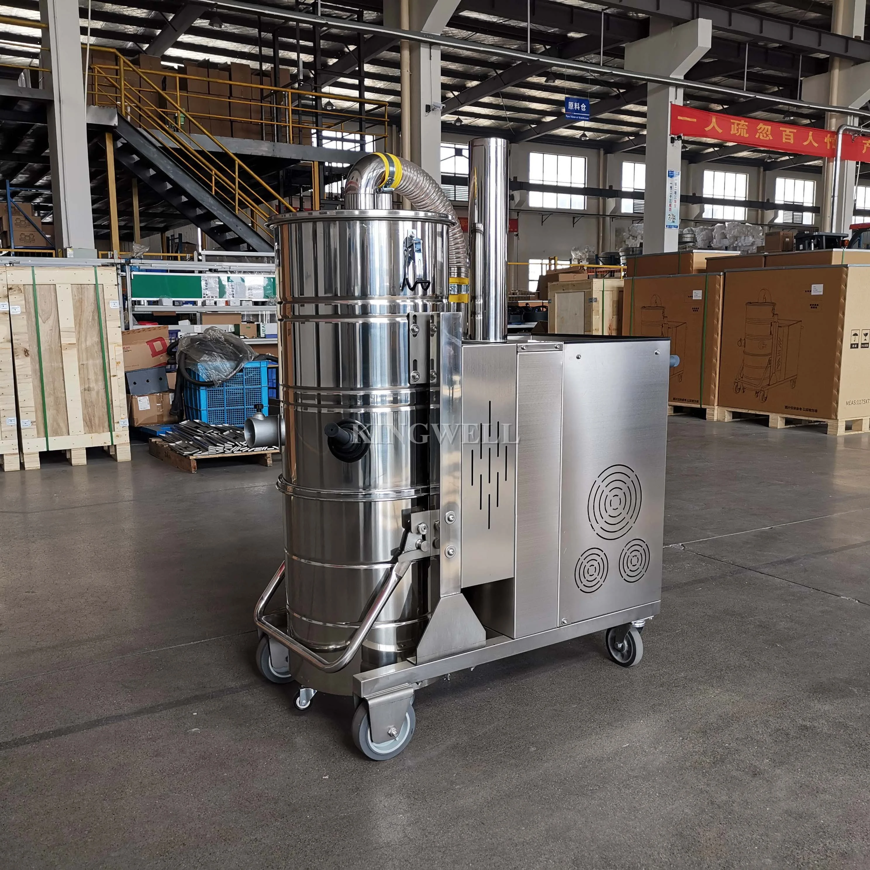 

380V Dust Explosion Vacuum Cleaner For Construction Site Hazardous Dust 100L Capacity New Condition Core Motor