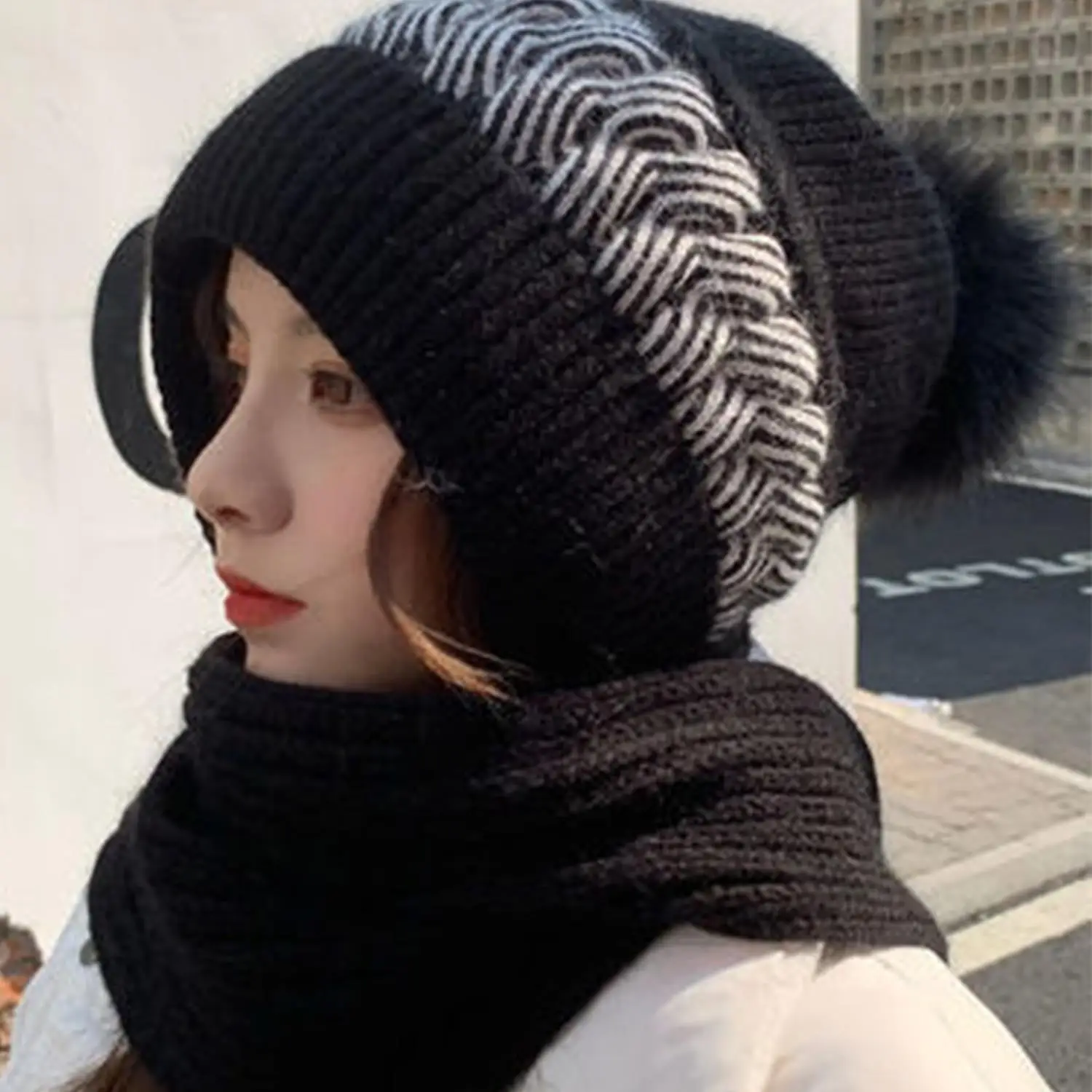 

New Super Cute Warm Winter Scarf Hat Gloves with Fleece Thickened Ear Protection One-piece Knit Hat Are Windproof and Cold