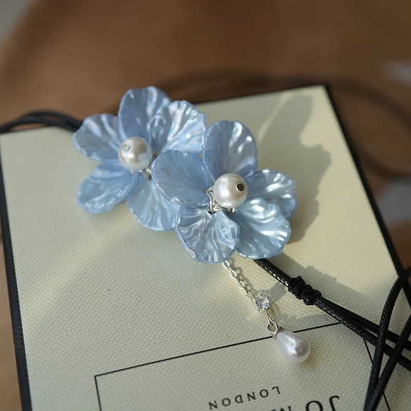 愛とディープスペースザビエルコスプレ衣装ブルーフラワーネックレス調節可能なファッション女性男性パーティー小道具アクセサリー 2025 新しい